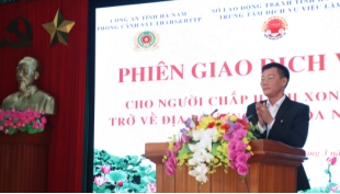 Phiên giao dịch việc làm cho người CHXAPT trở về hòa nhập cộng đồng ở Hà Nam