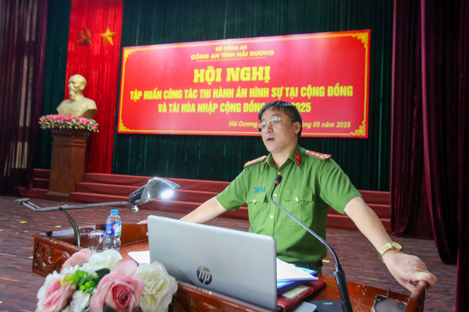 Tăng cường năng lực cho cán bộ xã trong công tác Thi hành án hình sự tại cộng đồng và tái hòa nhập cộng đồng.